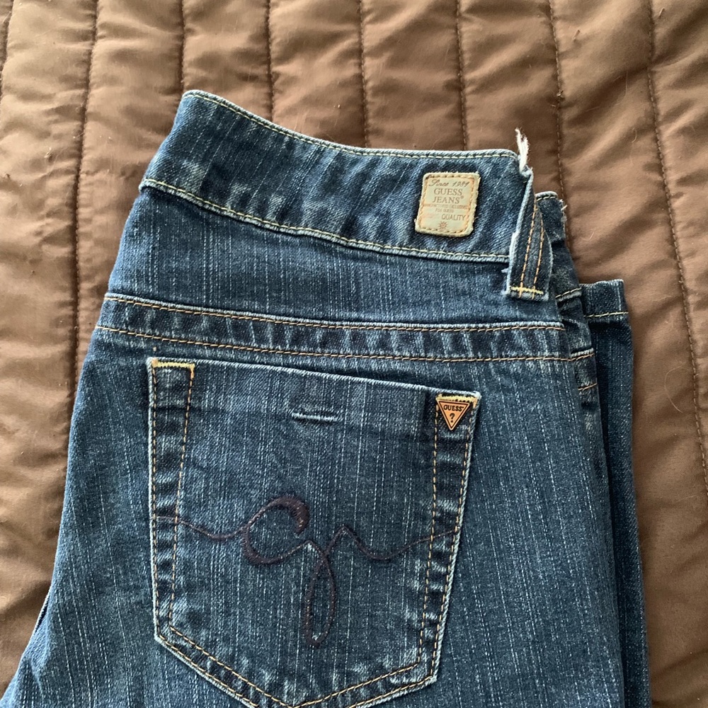 Guess Jeans - Picture 4 of 4